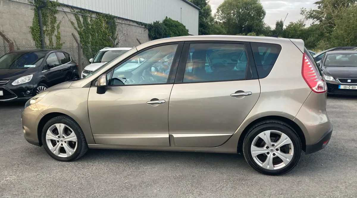 Renault Scenic 2010 1.5 DCI 70k kms LIKE NEW - Image 5
