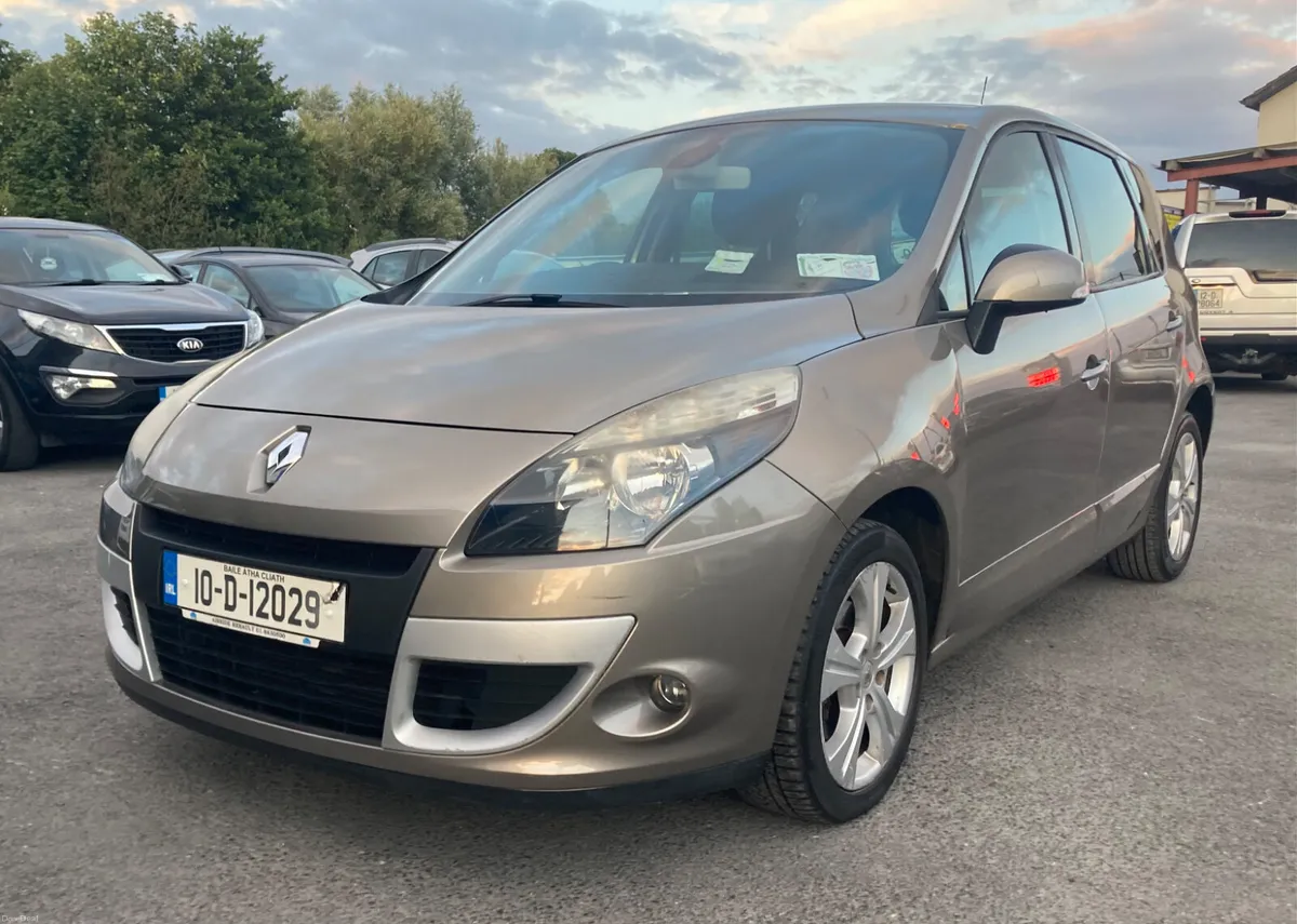 Renault Scenic 2010 1.5 DCI 70k kms LIKE NEW - Image 1