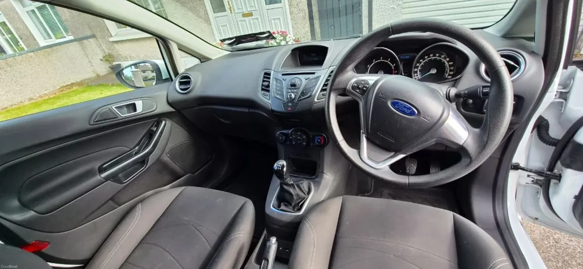 2014 Ford Fiesta Argento 1.25 (Low Mileage) - Image 3