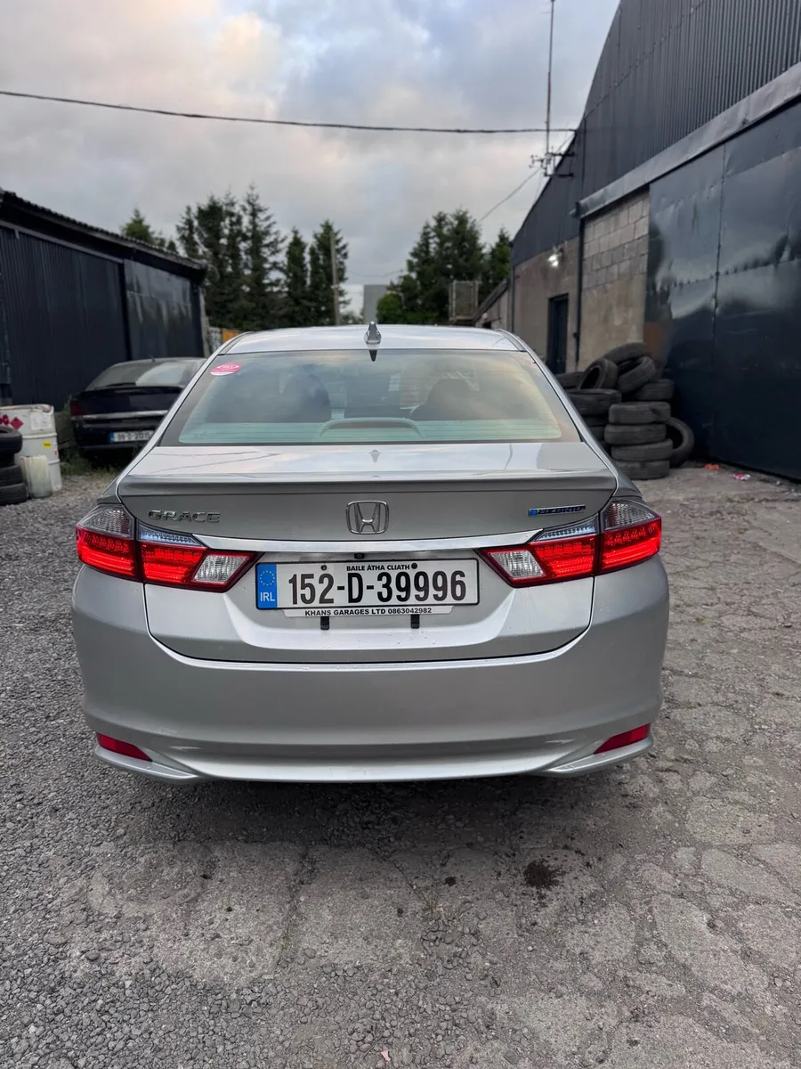 car - Image 4