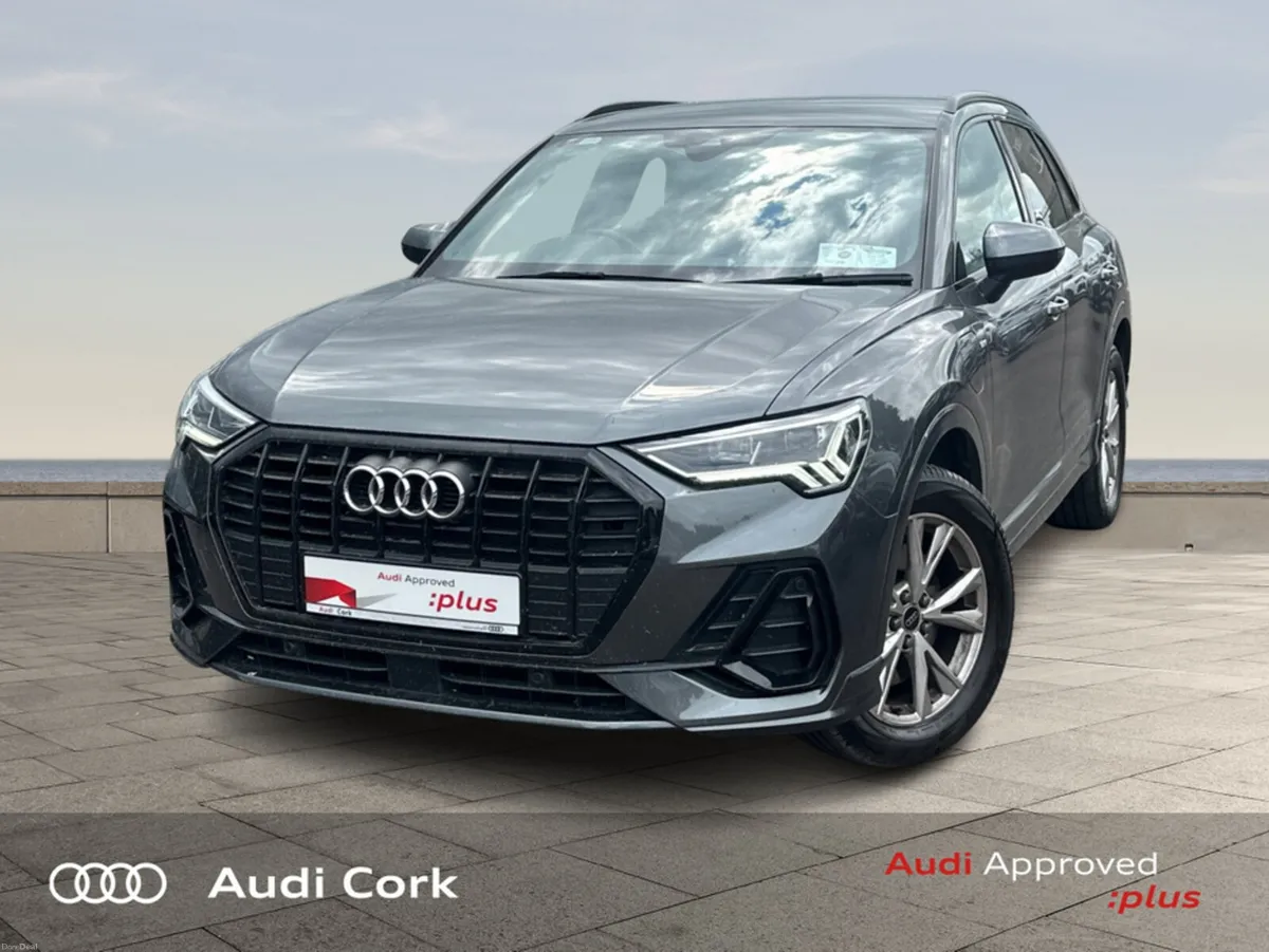 Audi Q3 1.4 45TFSI-E 245BHP S-LINE BLACK EDITION A - Image 3