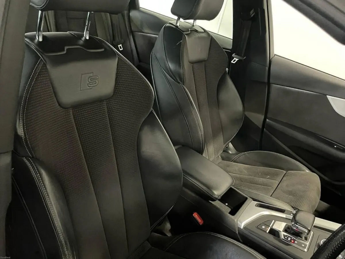 Audi A4 2.0 TDI S LINE ULTRA 190PS 4 4DR AUTO - Image 3
