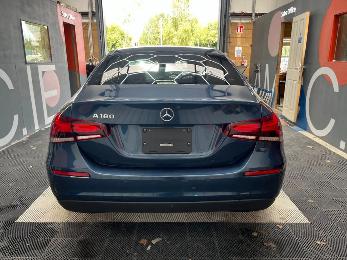 Mercedes-Benz A-Class 2020 MERCEDES-BENZ A180 STYL - Image 3