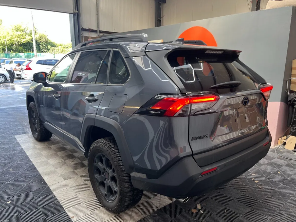 Toyota RAV4 2024 TOYOTA RAV4 HYBRID G 2.5 AUTOMATI - Image 4