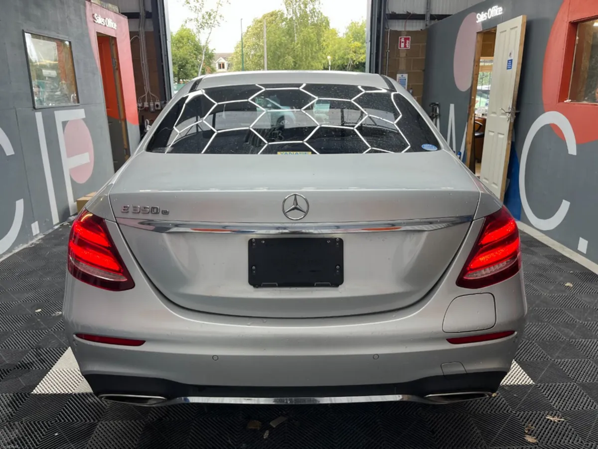 Mercedes-Benz E-Class 2018 MERCEDES-BENZ E350E 2.0 - Image 3