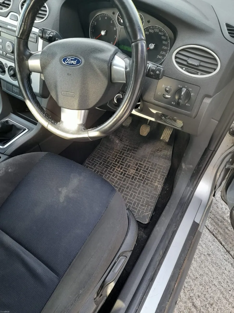 Ford Focus 2005 - Image 5