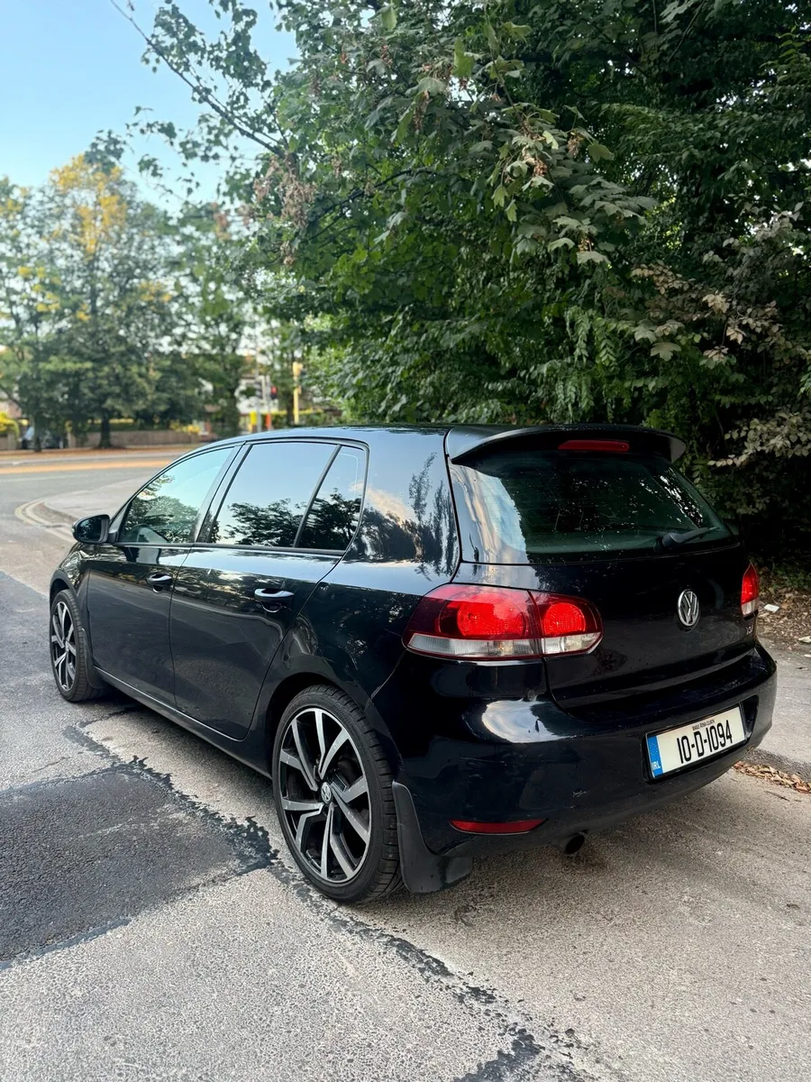 2010 VW Golf - Only 165,000km - Image 4