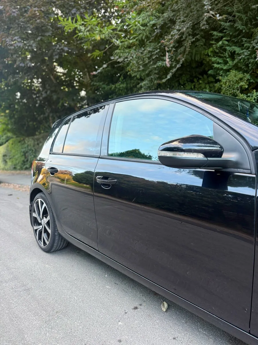 2010 VW Golf - Only 165,000km - Image 5