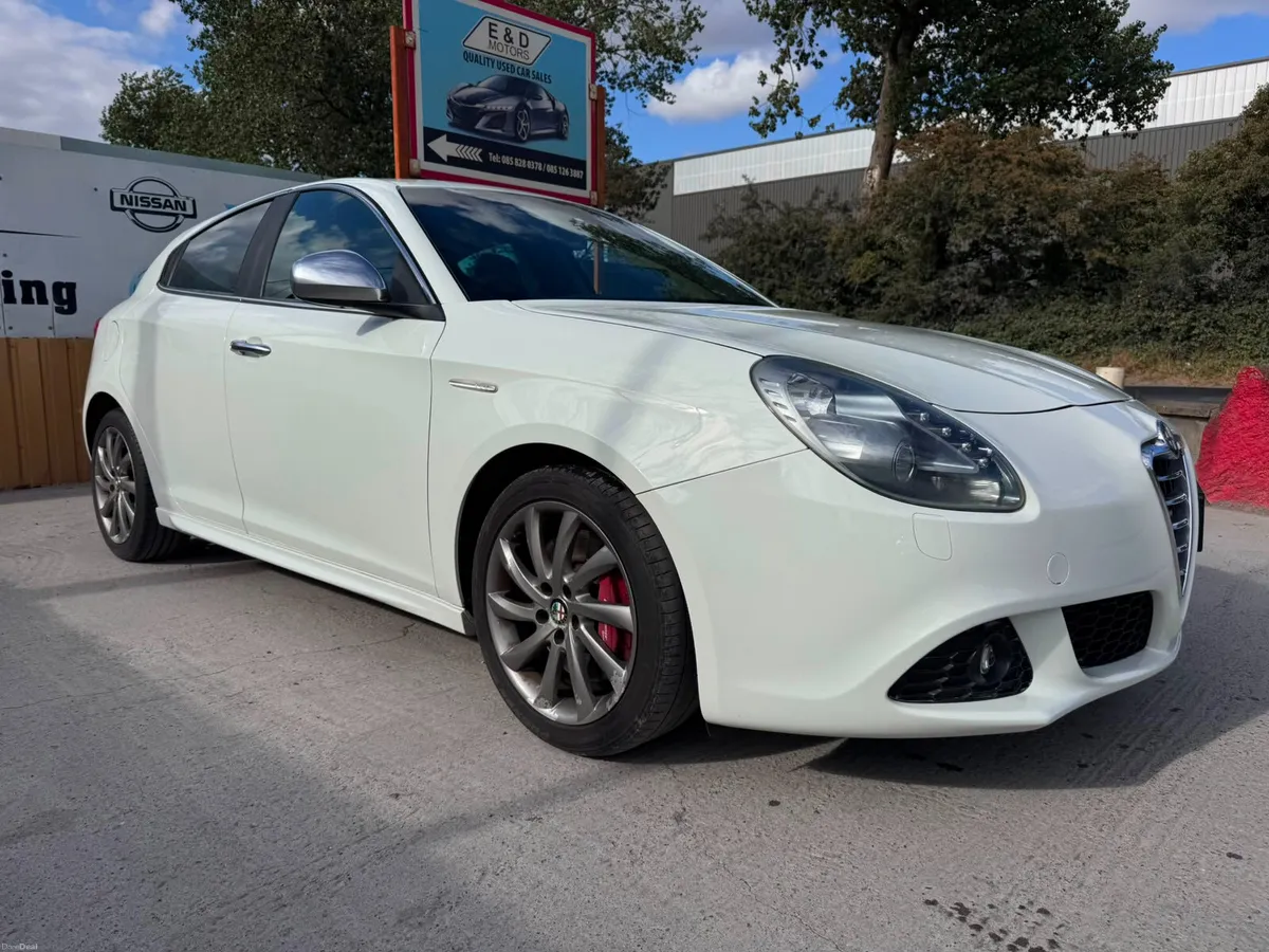 12 Alfa Romeo Giulietta 1.4T Auto High Spec - Image 3