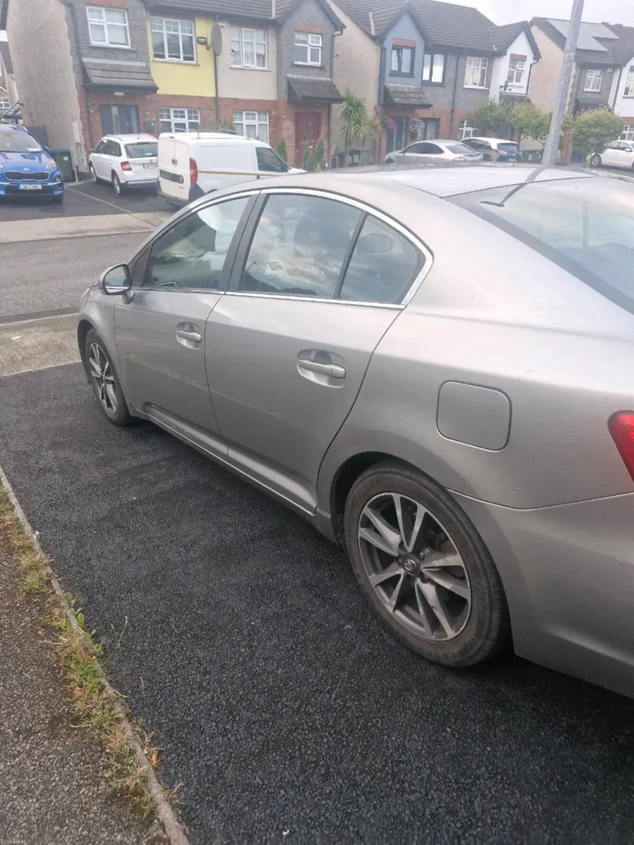 2012 toyota avensis - Image 3