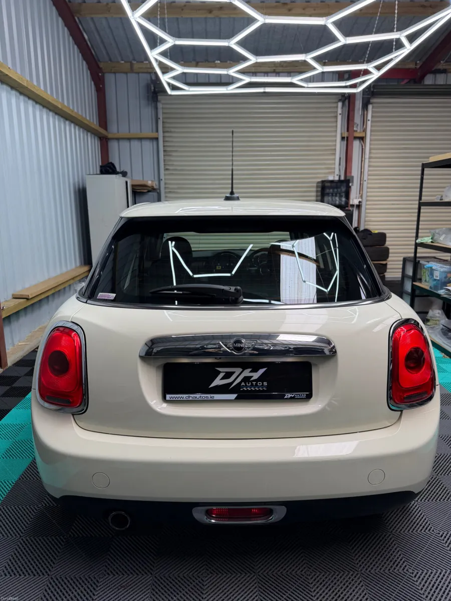 2015 Mini cooper 1.2 Petrol - Automatic! - Image 4