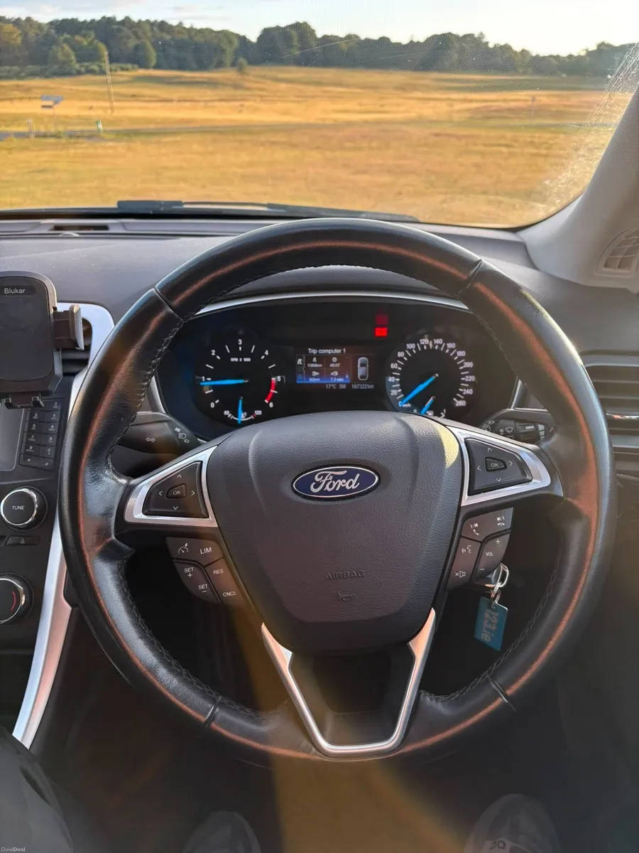 Ford Mondeo ZETEC 1.6 diesel TCDI - Image 2
