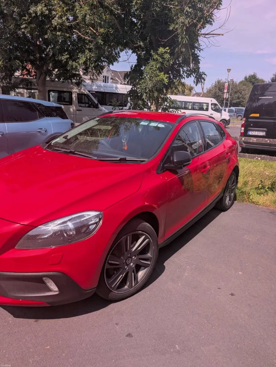 152 Volvo V40 2.0 Diesel - Image 4