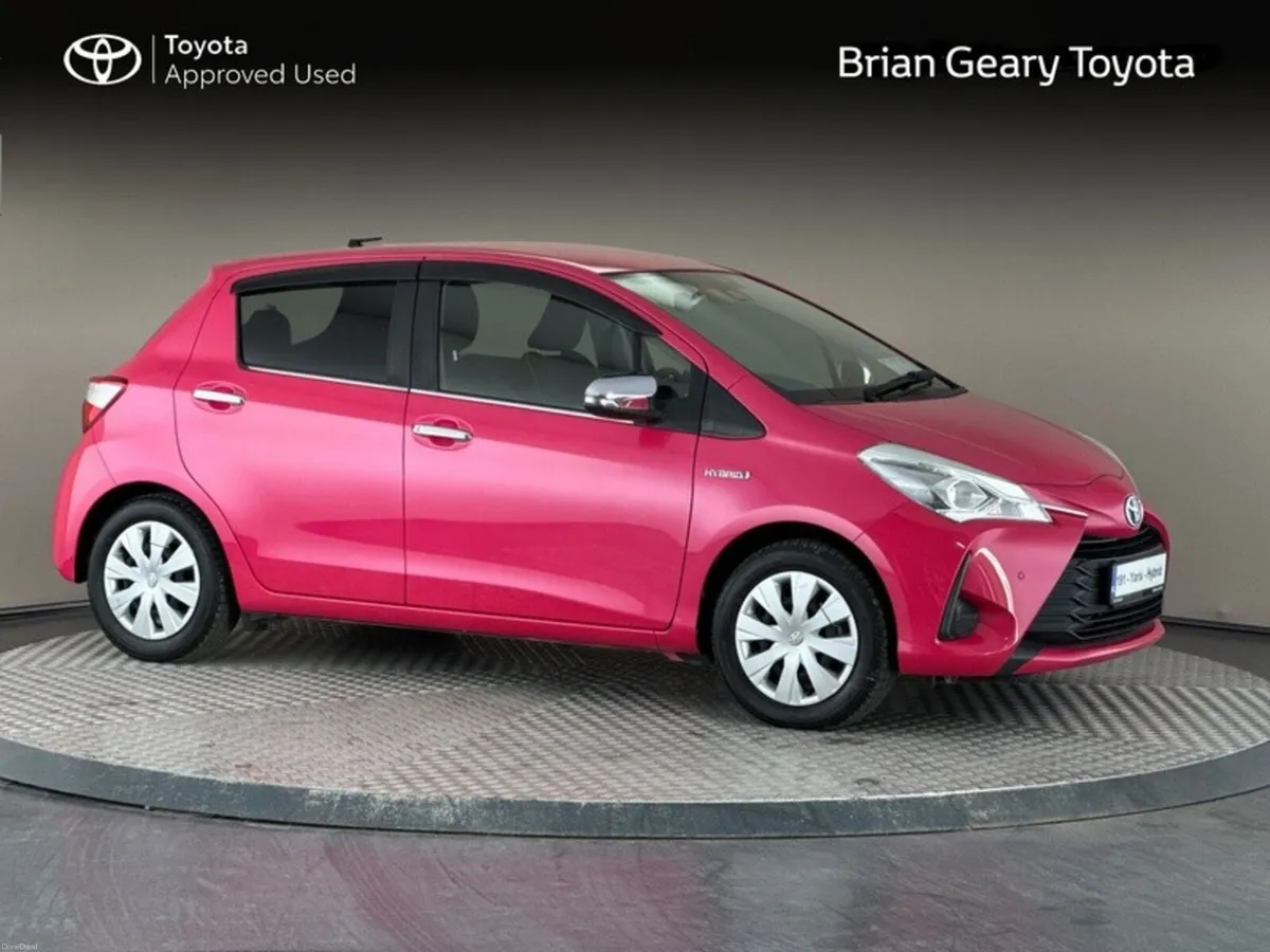 Toyota Yaris Hybrid - Image 1
