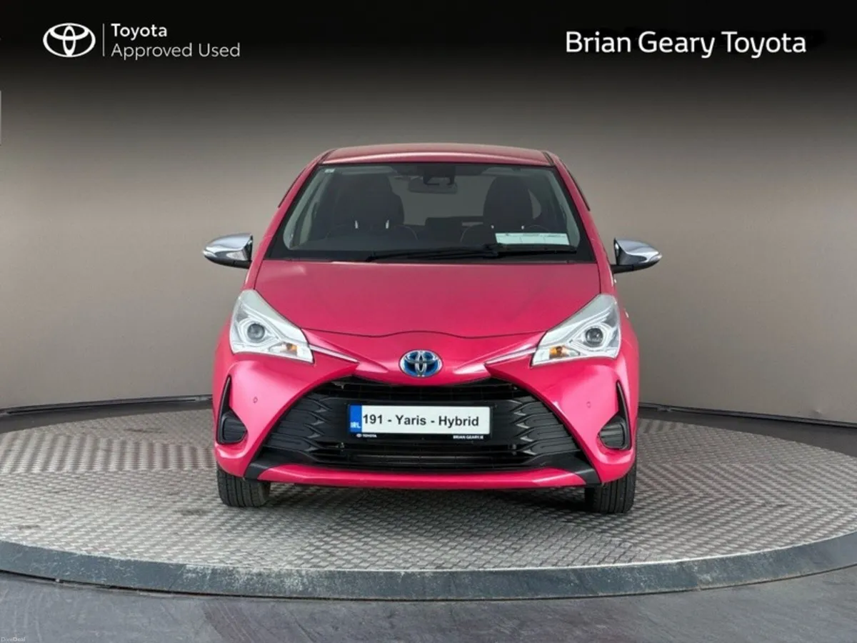 Toyota Yaris Hybrid - Image 5