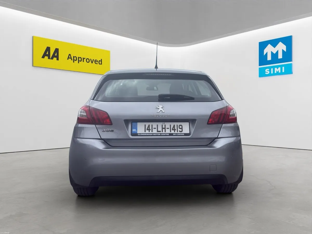 Peugeot 308 1.2L Petrol Manual 2014 - Image 6