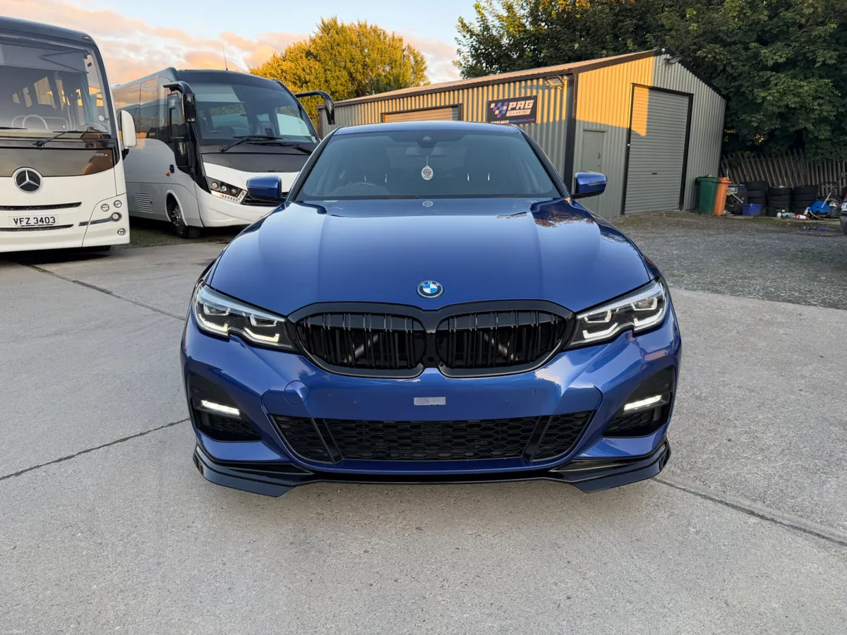 2022 BMW 330E M SPORT, HEAD UP DISPLAY! TECH PACK - Image 2