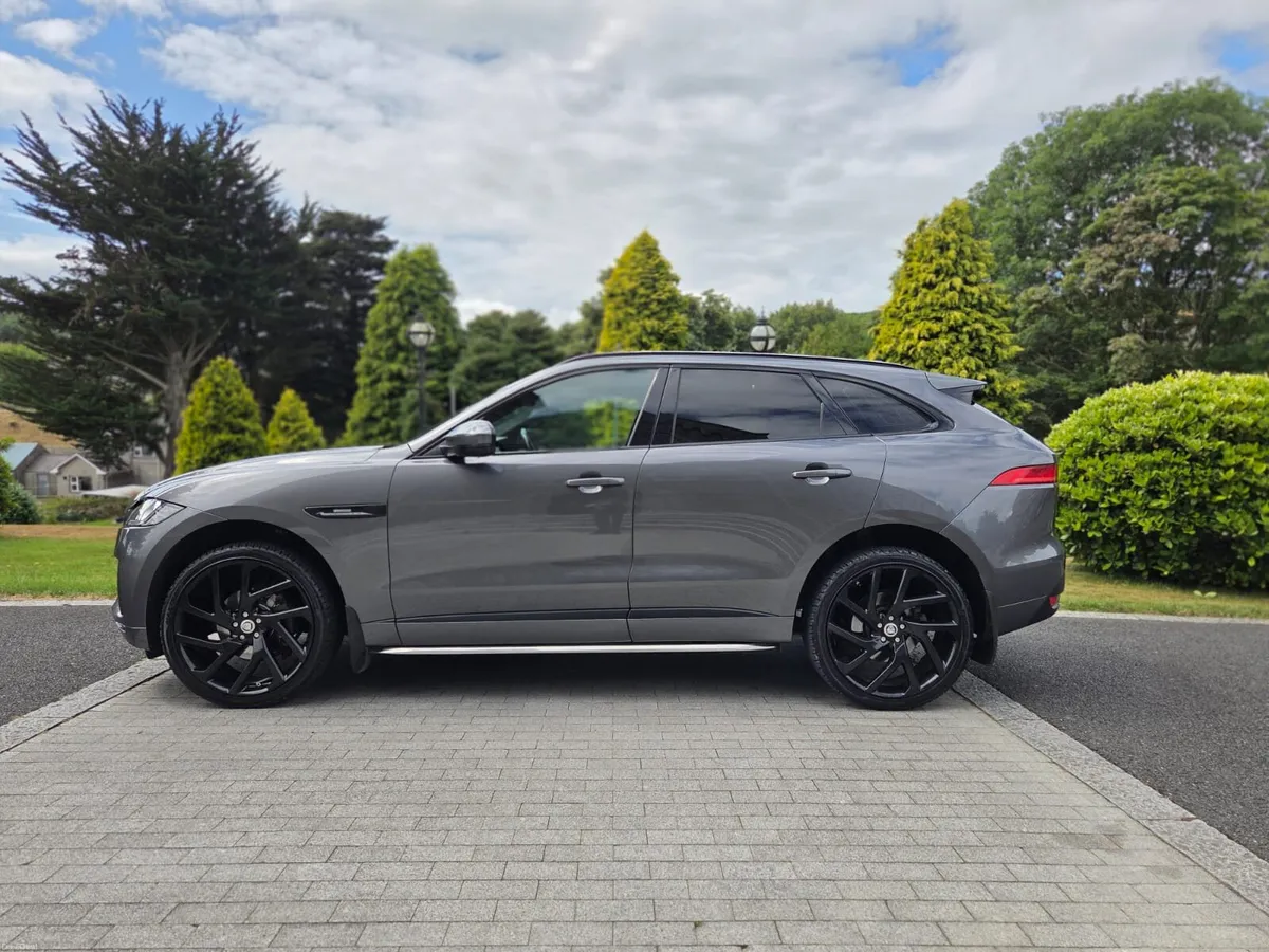 2019 JAGUAR  F-PACE 2.0 R-SPORT - Image 4