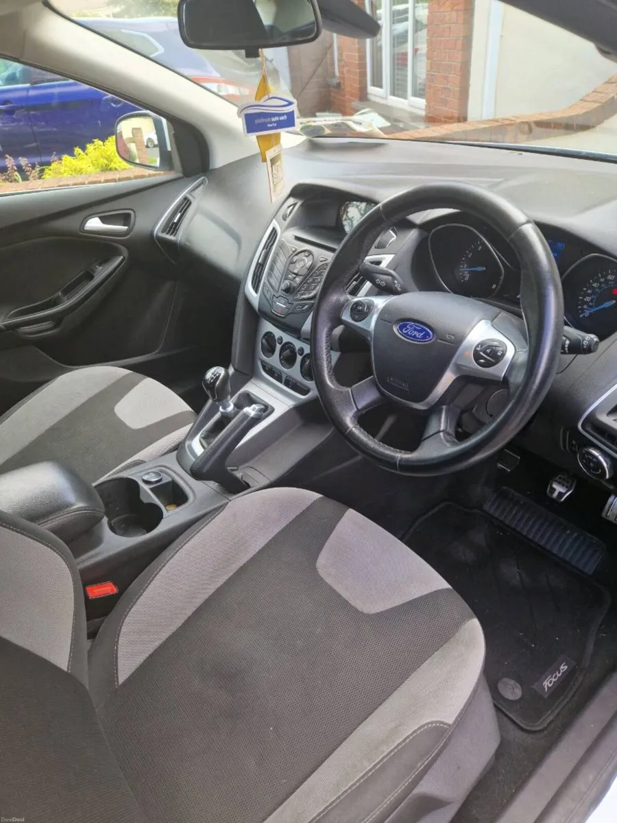 Ford Focus 1.0L - Image 6