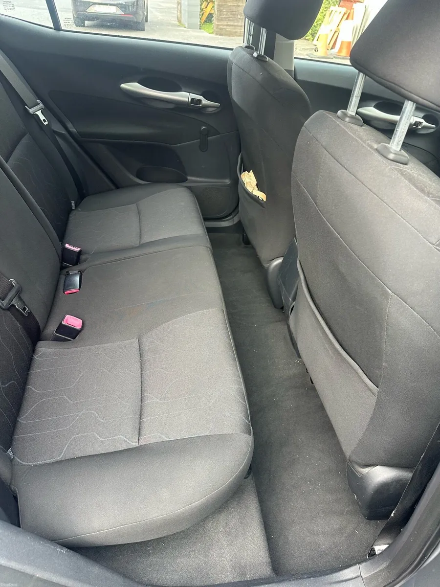 Toyota Auris - Image 6
