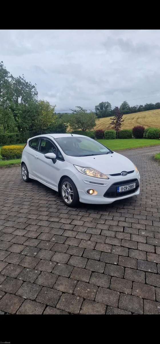 Ford Fiesta Z Tec - Image 2