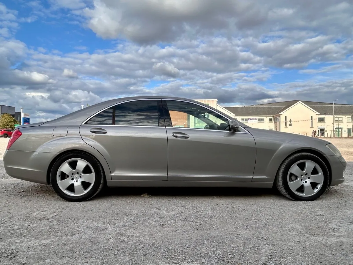 Mercedes Benz S- class low mileage - Image 3