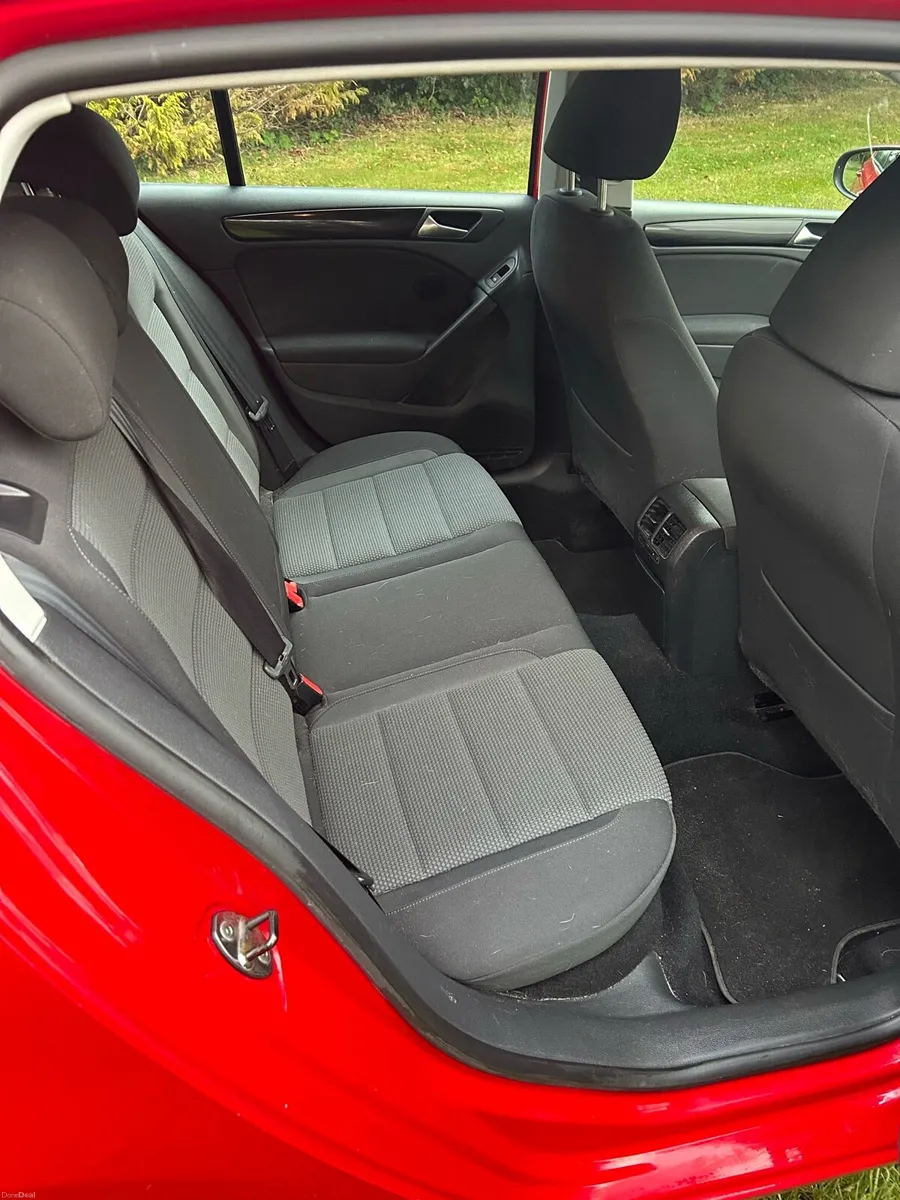 Car - Image 6