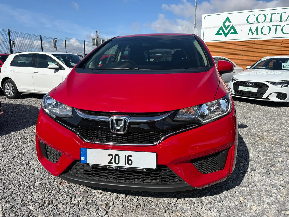 HONDA FIT 1.3 AUTO *LOW MILEAGE* - Image 3