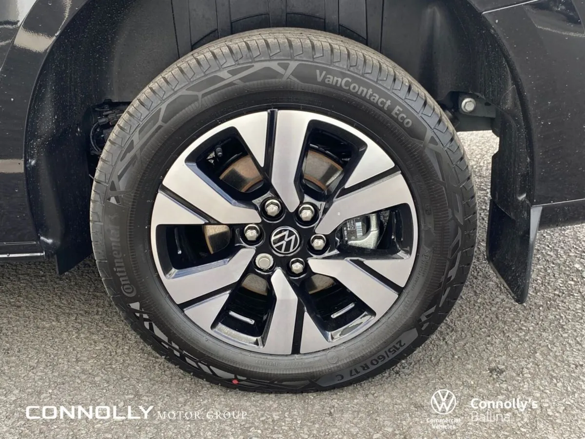 Volkswagen Caravelle Style LWB PHEV 230bhp A8F - Image 6