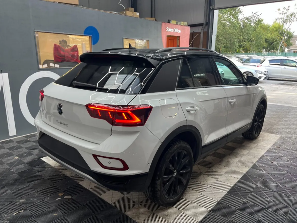 Volkswagen T-Roc 2024 VOLKSWAGEN T-ROC TDI 2.0 AUT - Image 2