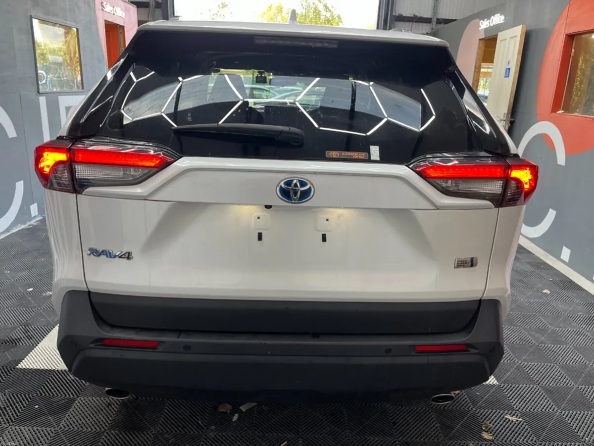 Toyota RAV4 2023 TOYOTA RAV4 HYBRID 2.5 AUTOMATIC - Image 3