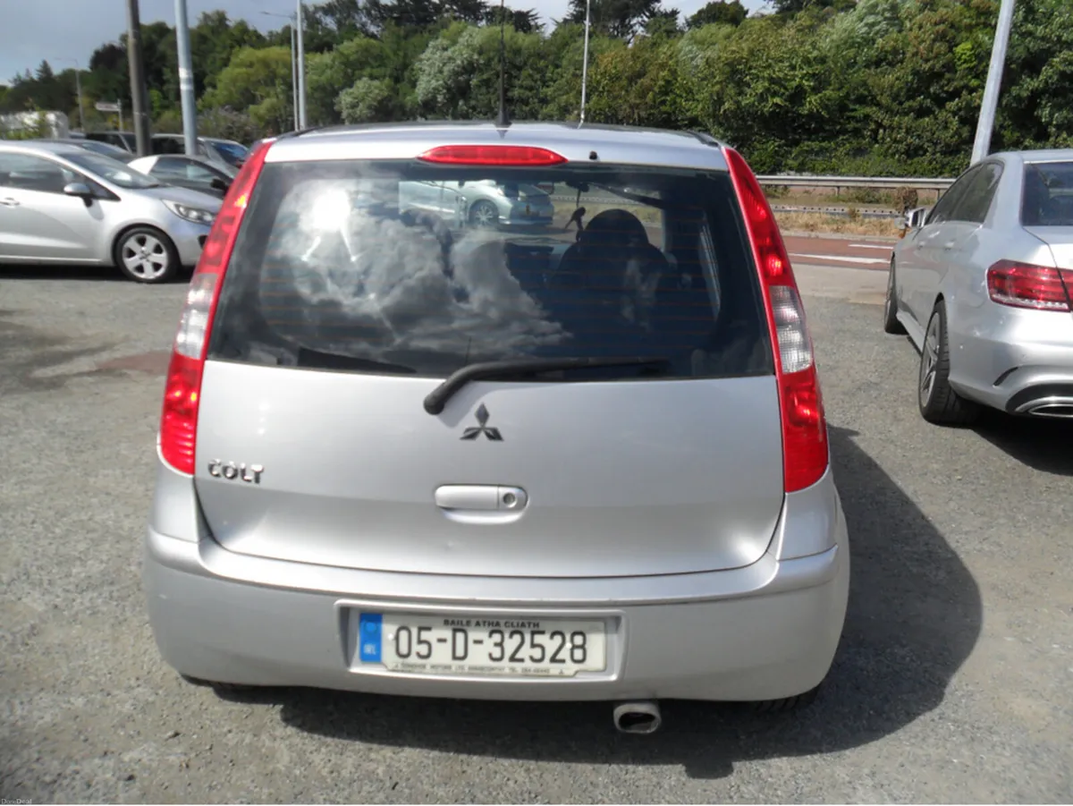 Mitsubishi Colt 1.3 INFORM LOOK - Image 4