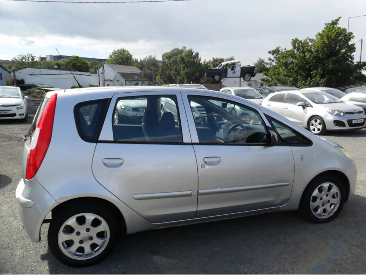 Mitsubishi Colt 1.3 INFORM LOOK - Image 6