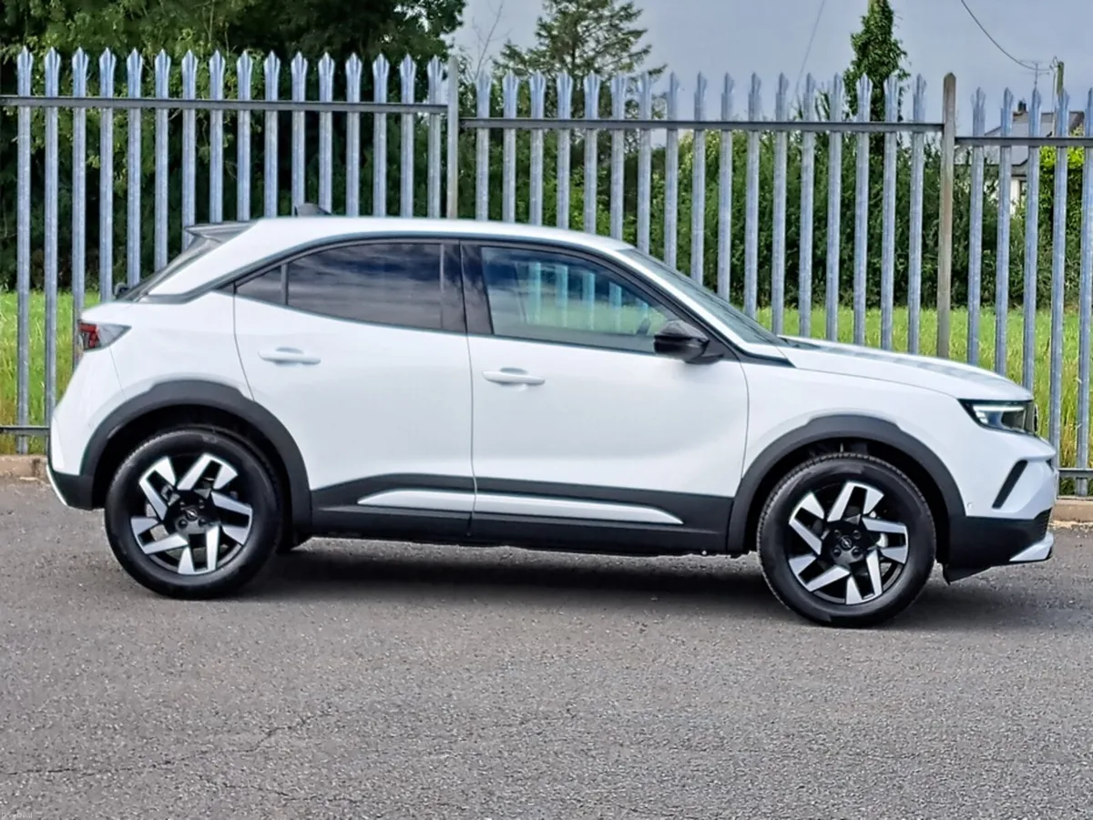 Opel Mokka ELEGANCE 1.2TURBO 136BHP **5 YEARS WARR - Image 4