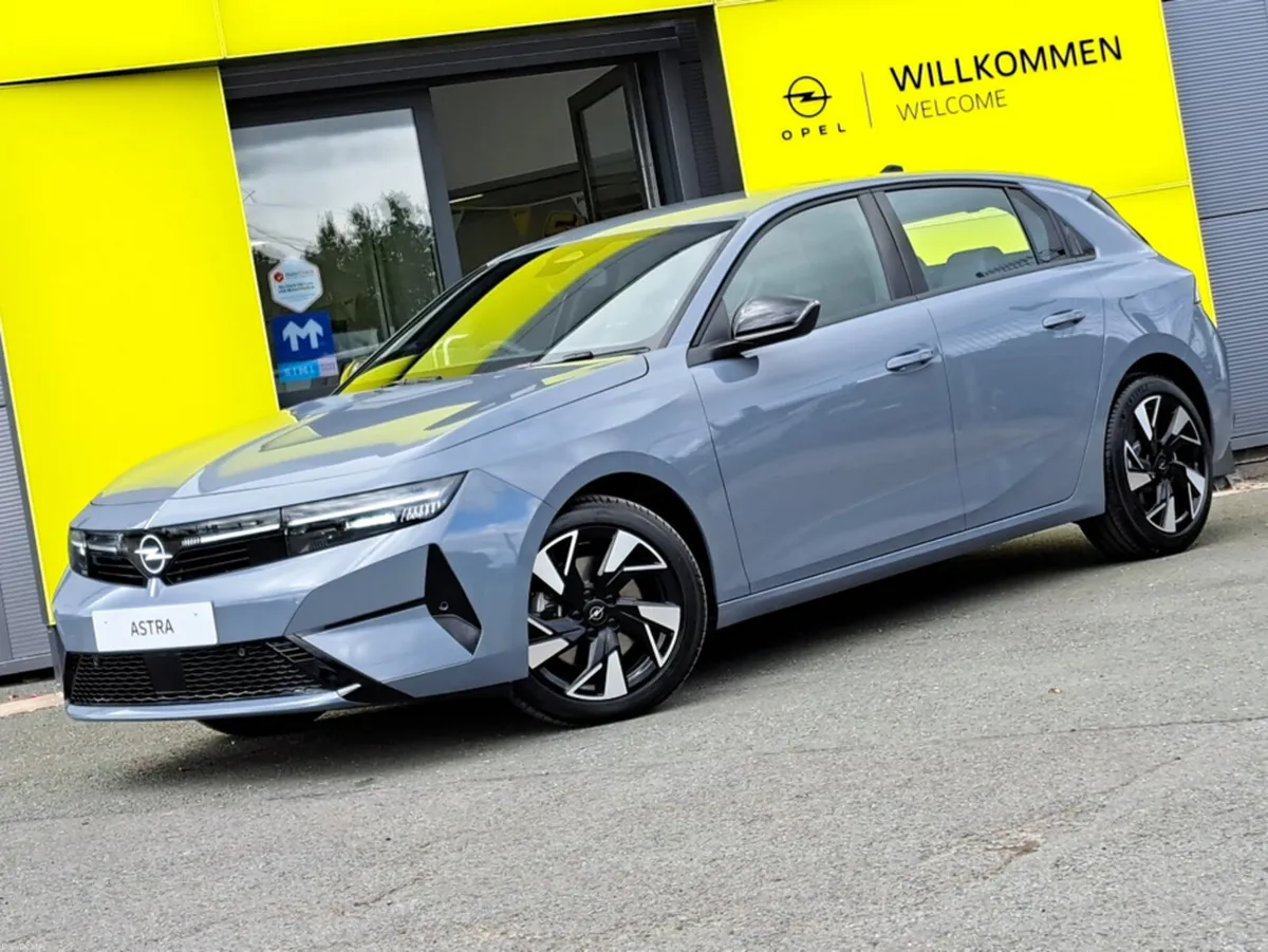 Opel Astra ELEGANCE 1.5TD 130BHP 8 SPEED AUTOMATIC - Image 2