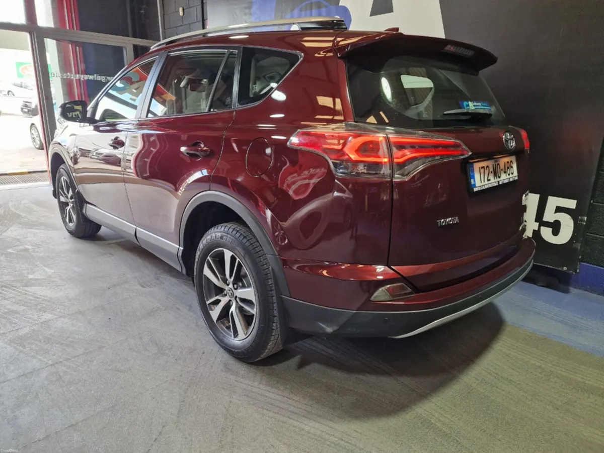 Toyota RAV4 2.0 D-4D **REVERSING CAMERA, FULLY SER - Image 6