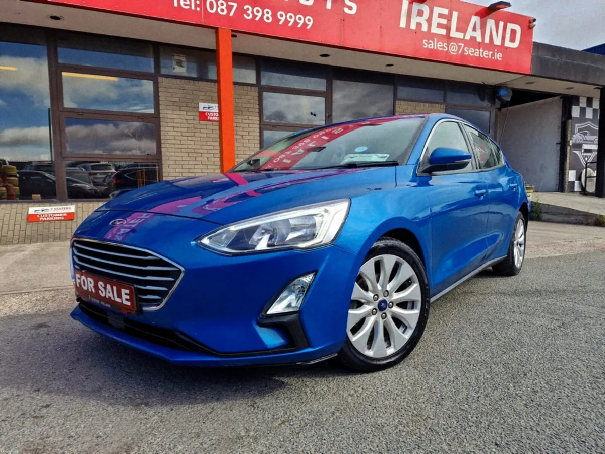 Ford Focus ZETEC 1.0 ECOBOOST 125PS 5DR 4 - Image 4