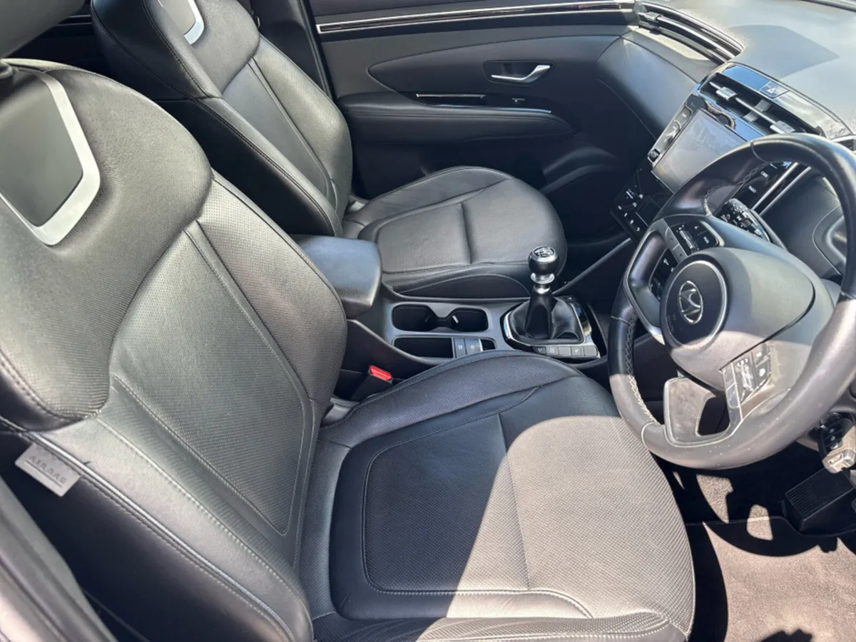 Hyundai Tucson IX35 EXECUTIVE 5DR - Image 6