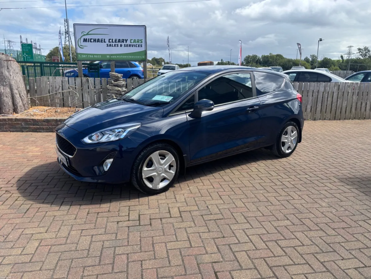Ford Fiesta 1.5 TD 85PS M6 2DR - Image 2