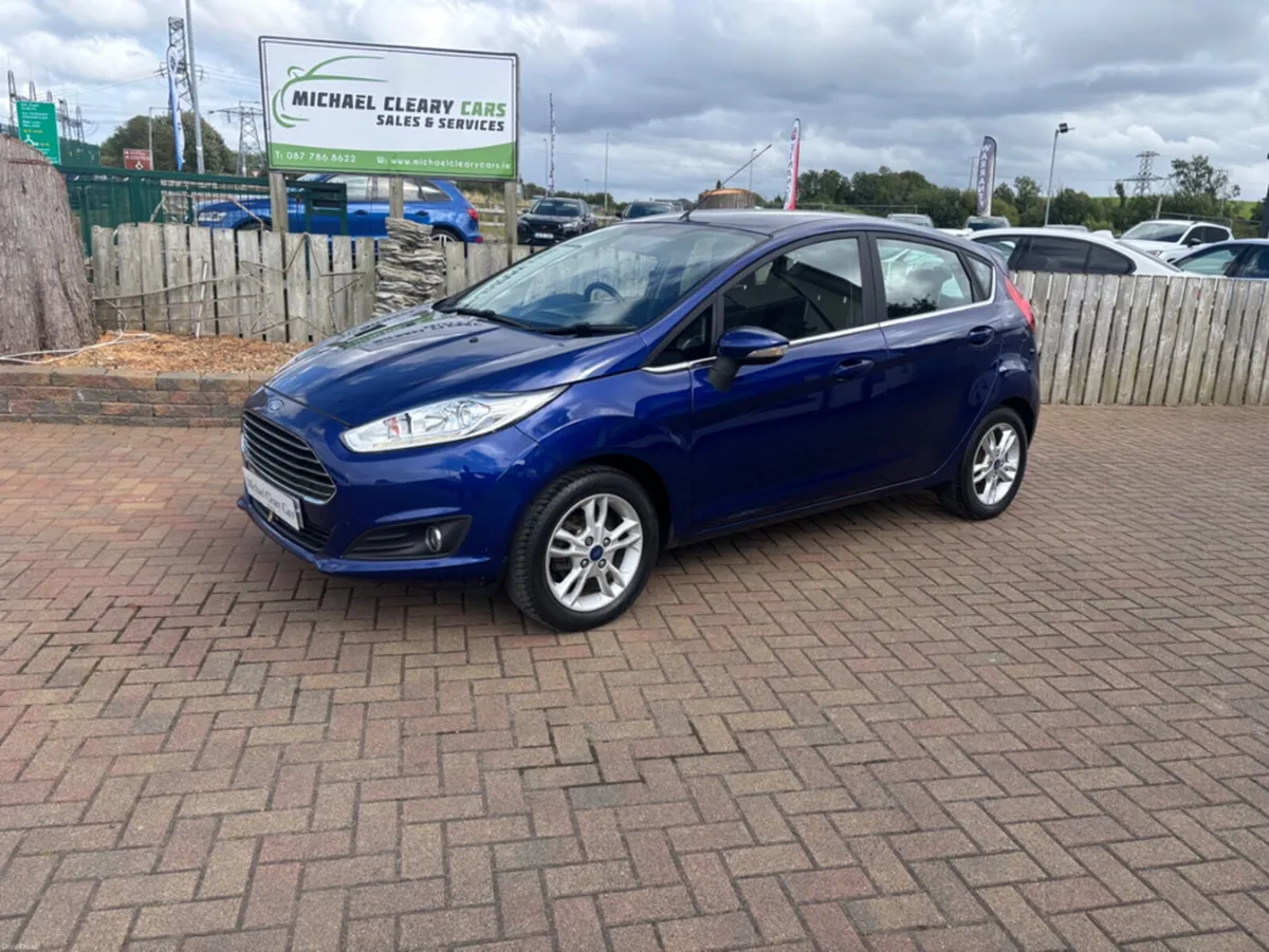 Ford Fiesta 1.25 ZETEC 82PS 5DR ARGENTO - Image 2