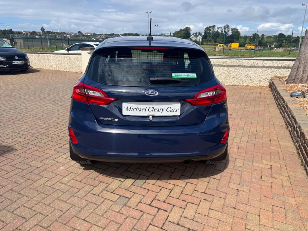 Ford Fiesta 1.5 TD 85PS M6 2DR - Image 5