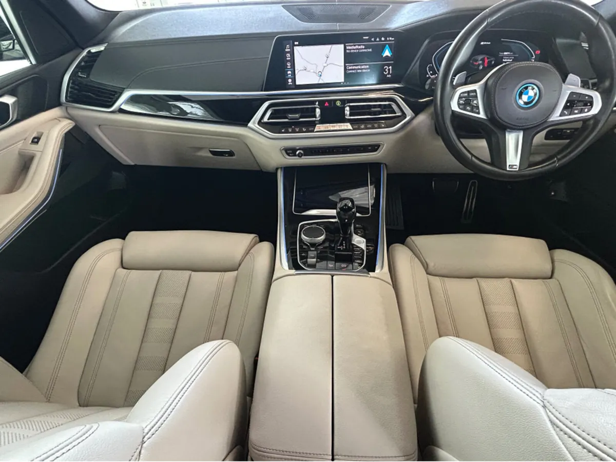 BMW X5 45E M SPORT *IVORY LEATHER*22" ALLOYS* - Image 6