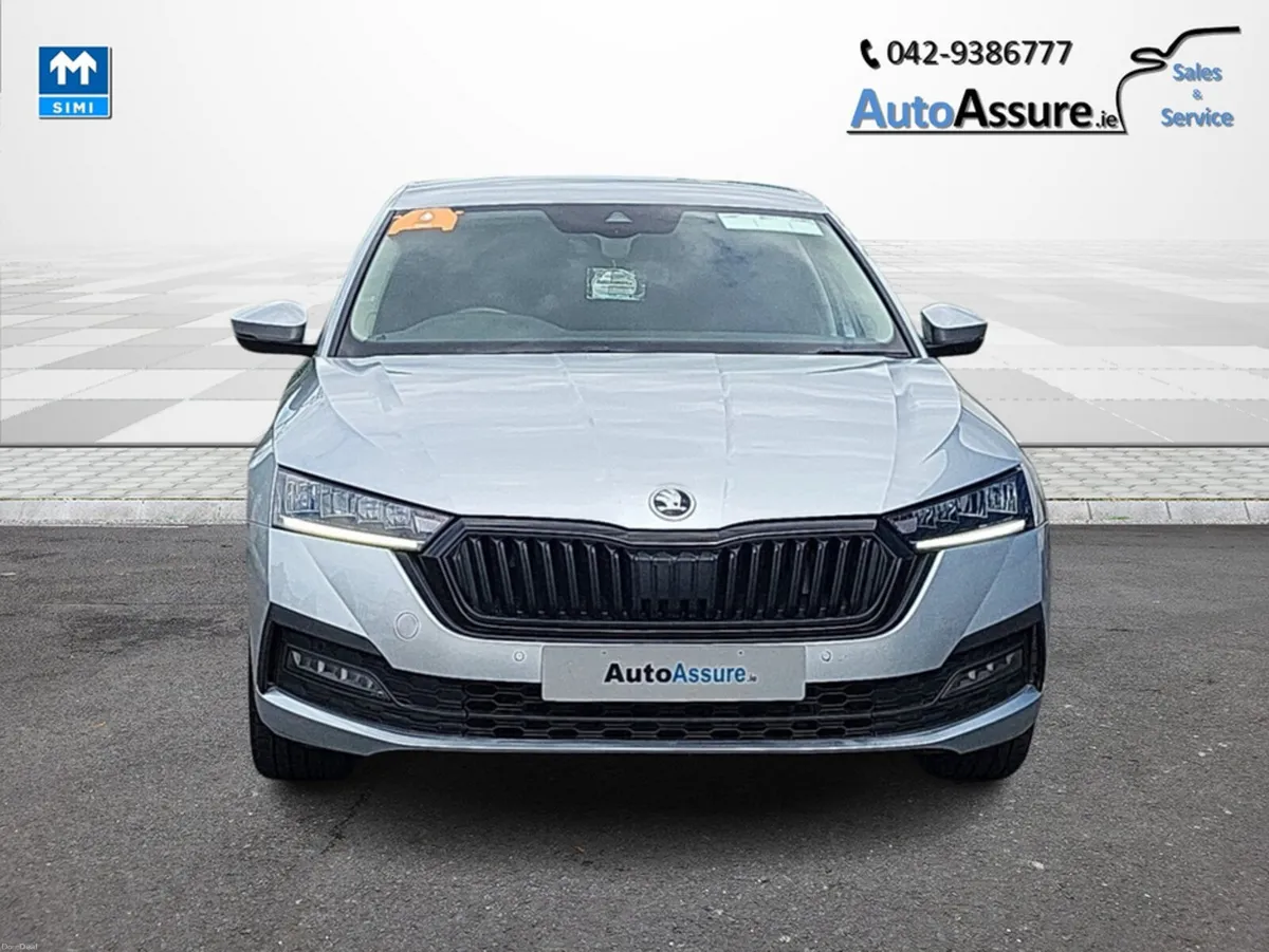 Skoda Octavia SE TECHNOLOGY TDI *** Upgraded Alloy - Image 5