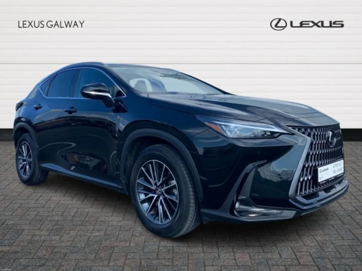 Lexus NX NX 450h+ ExecutivePlug-In-Hybrid - Image 1