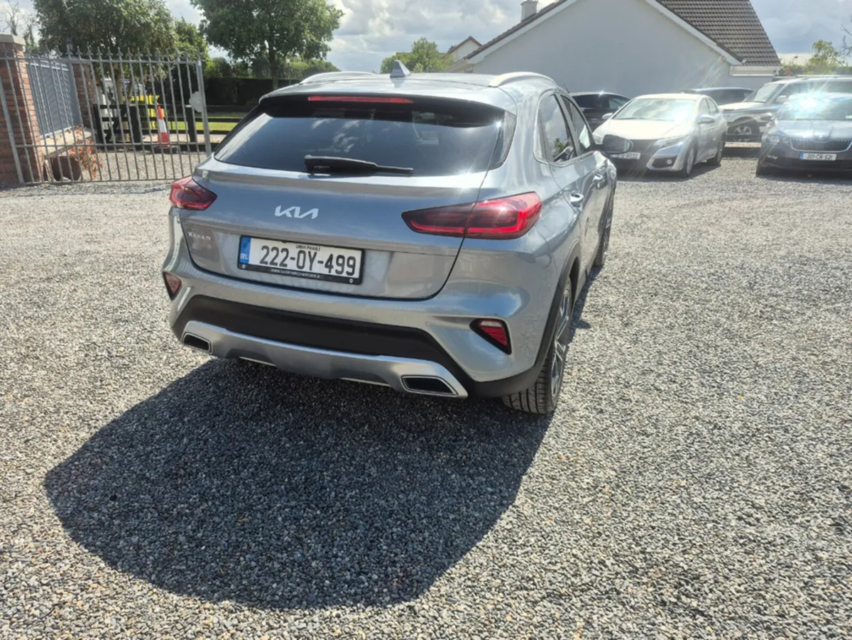 Kia XCeed Plug in Hybrid Automatic - Image 4