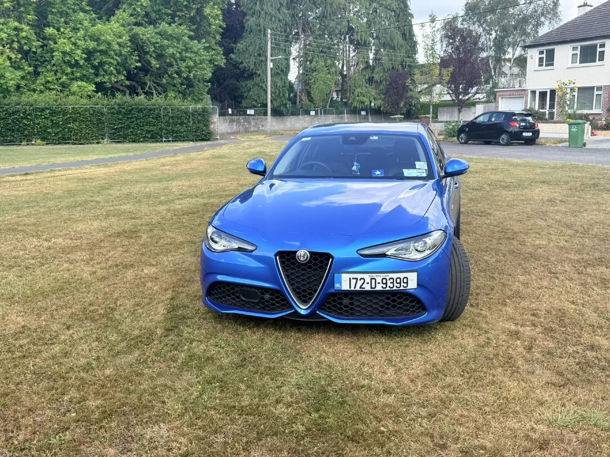 Alfa Romeo Giulia 2017 Luxury - Image 4