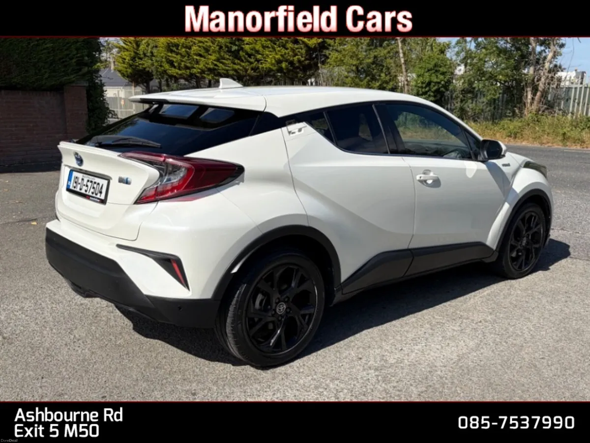 2019 191 Toyota Chr Sol 1.8 Petrol Hybrid Auto SUV - Image 4