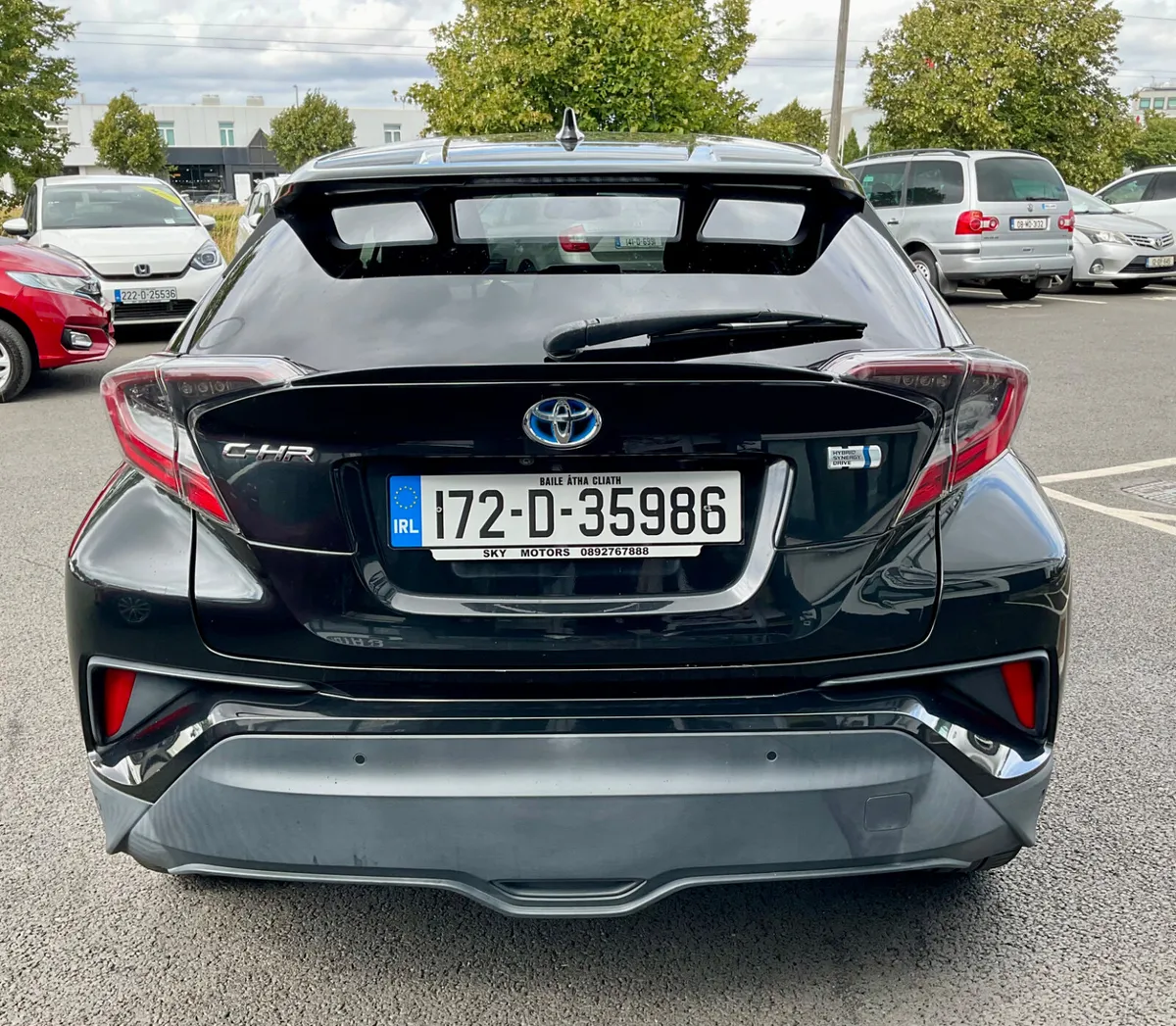 Toyota C-HR 2017 Hybrid Automatic - Image 6