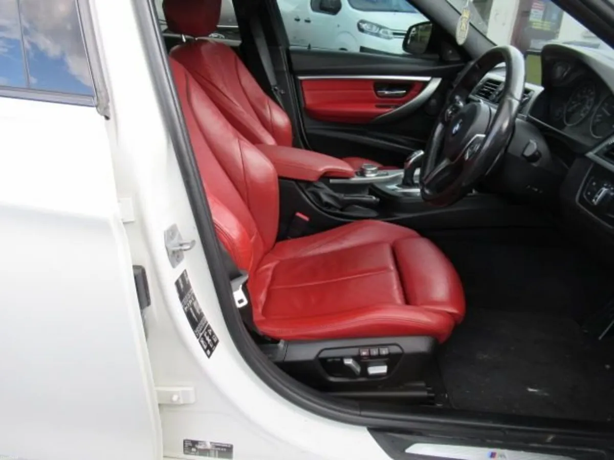 3.0 335d M Sport Shadow Edition Saloon 4dr Diesel - Image 3