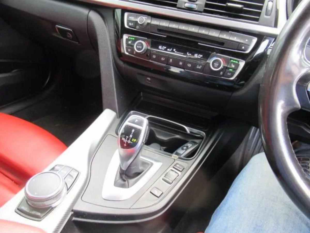 3.0 335d M Sport Shadow Edition Saloon 4dr Diesel - Image 4